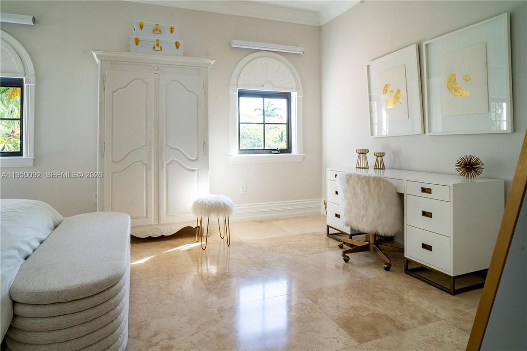 Recently Rented: $45,000 (8 beds, 9 baths, 7973 Square Feet)