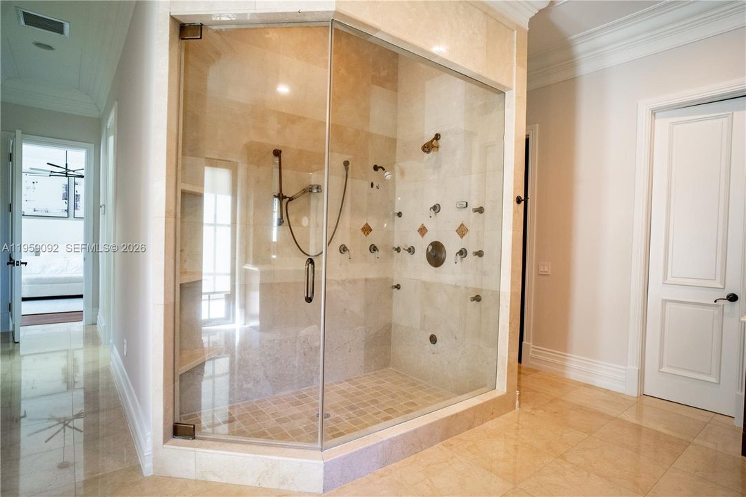 Recently Rented: $45,000 (8 beds, 9 baths, 7973 Square Feet)