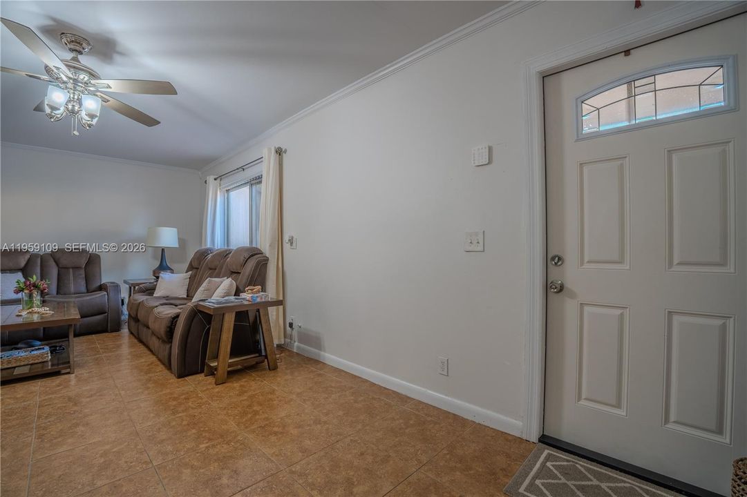 For Sale: $360,000 (3 beds, 2 baths, 1540 Square Feet)