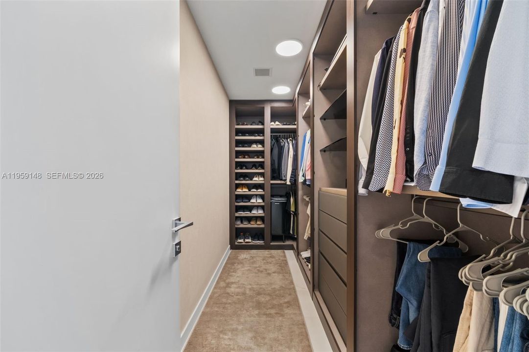 For Sale: $9,000,000 (5 beds, 5 baths, 4434 Square Feet)