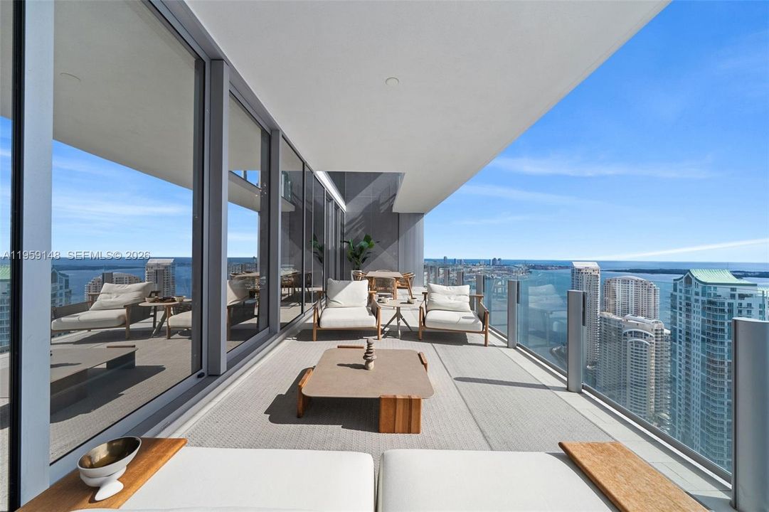 For Sale: $9,000,000 (5 beds, 5 baths, 4434 Square Feet)