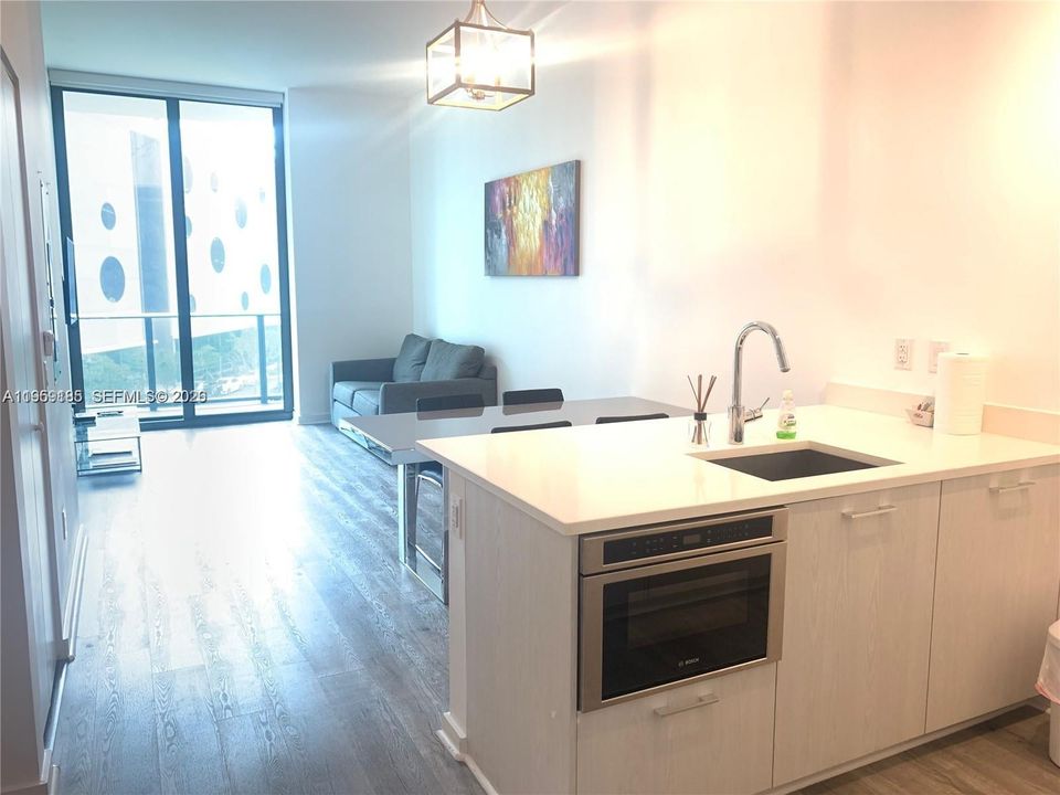En Venta: $429,000 (1 camas, 1 baños, 622 Pies cuadrados)