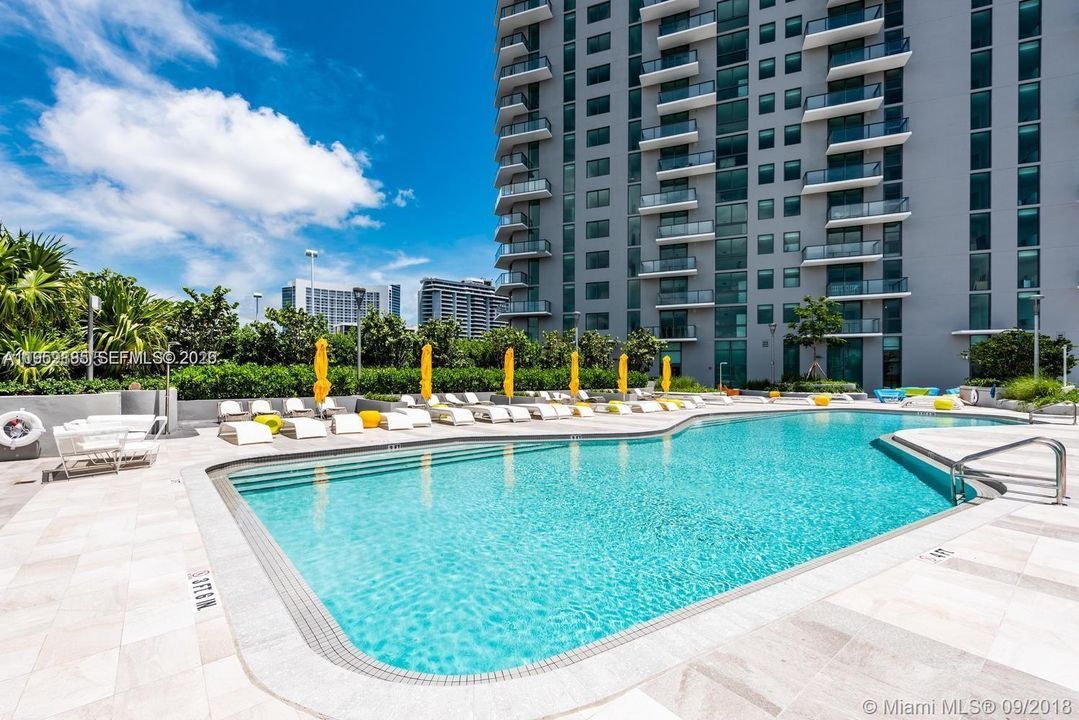 En Venta: $429,000 (1 camas, 1 baños, 622 Pies cuadrados)