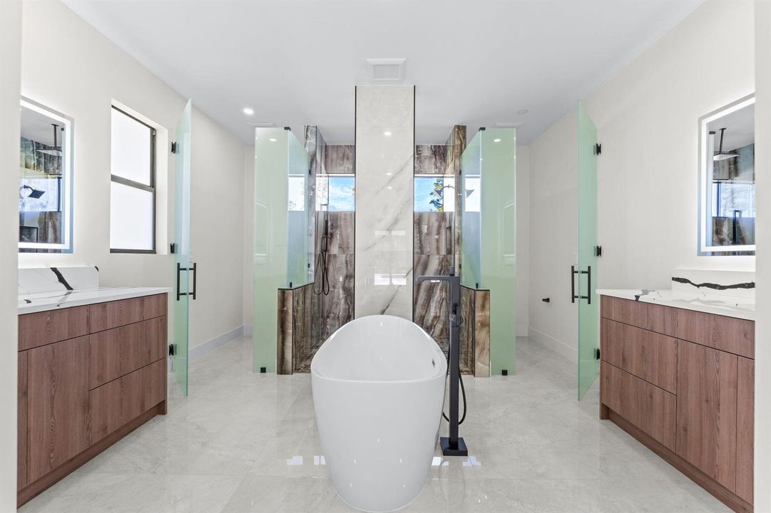 26-web-or-mls-A7405092