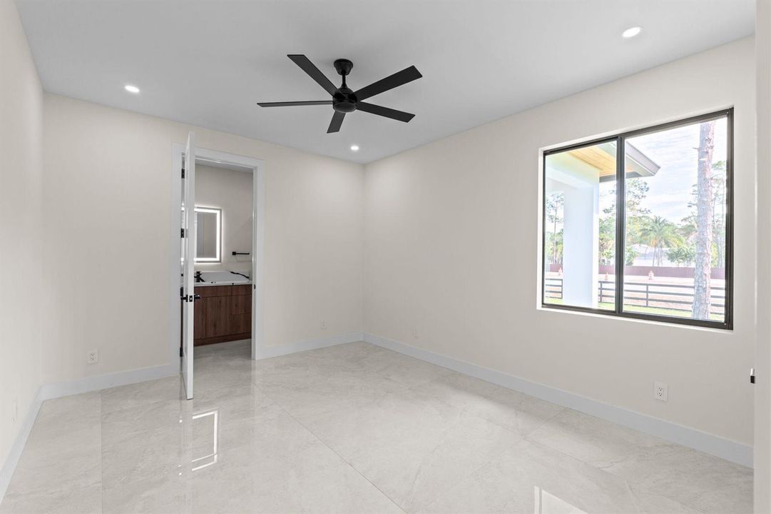 38-web-or-mls-A7405137