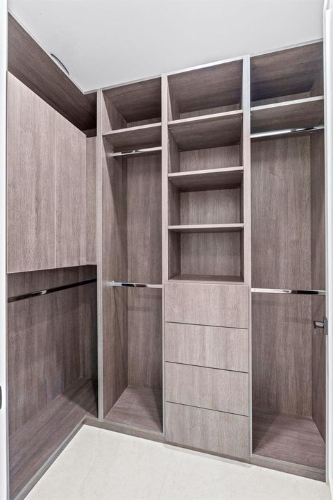 32-web-or-mls-A7405113