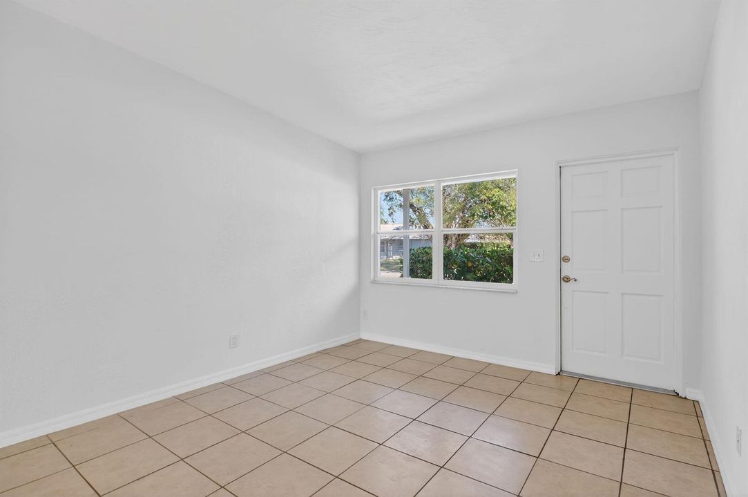 8-web-or-mls-KIII6907