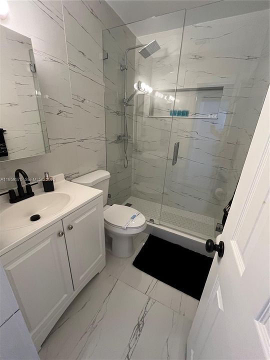 For Rent: $12,000 (5 beds, 3 baths, 1654 Square Feet)