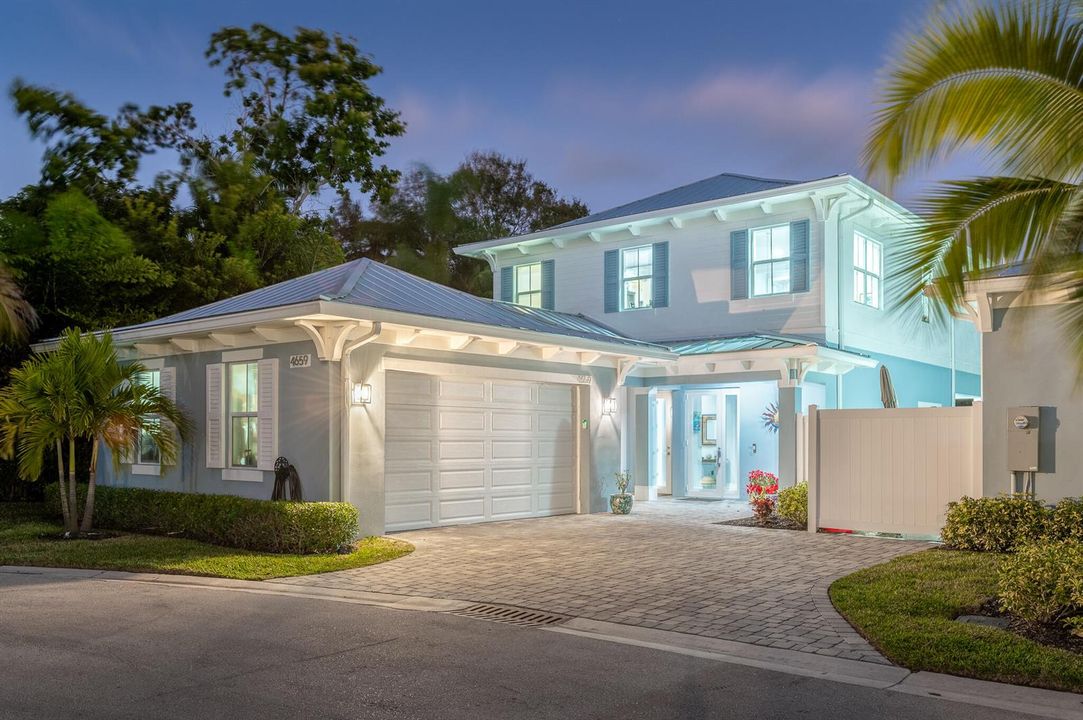 4659 SE Manatee Way, Stuart, FL 34997-Tw