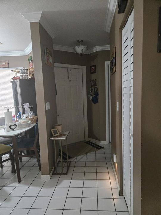 En Venta: $375,000 (3 camas, 2 baños, 1308 Pies cuadrados)