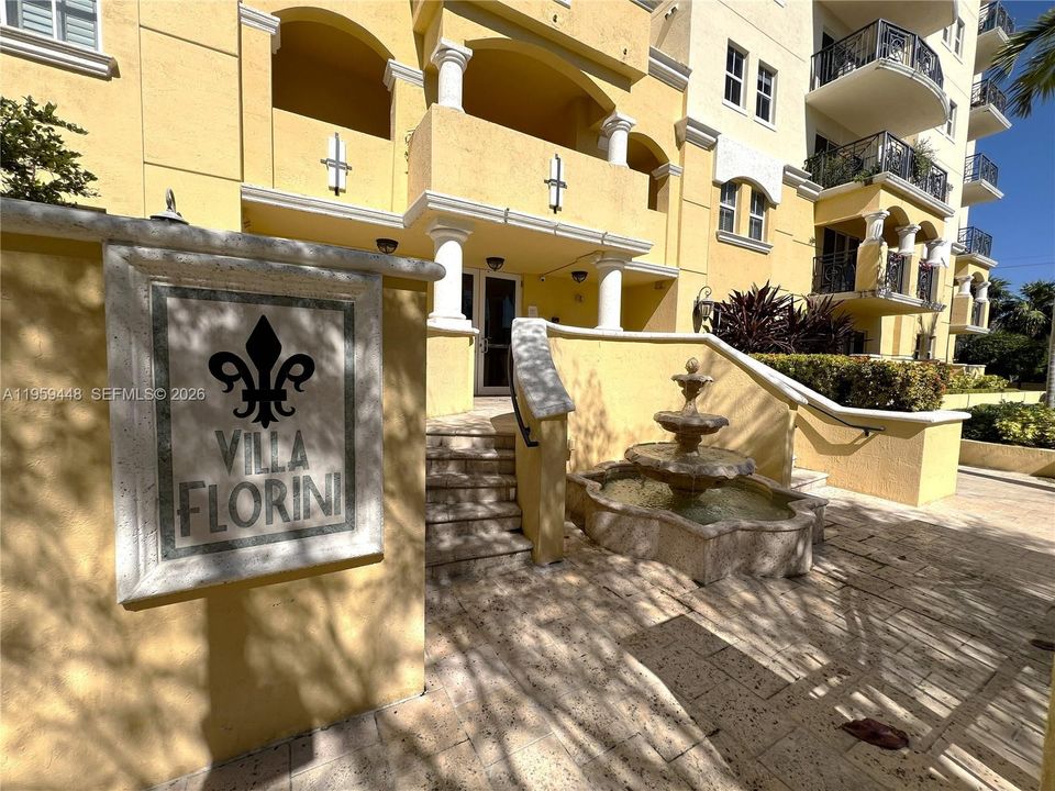 En Venta: $670,000 (2 camas, 2 baños, 1128 Pies cuadrados)