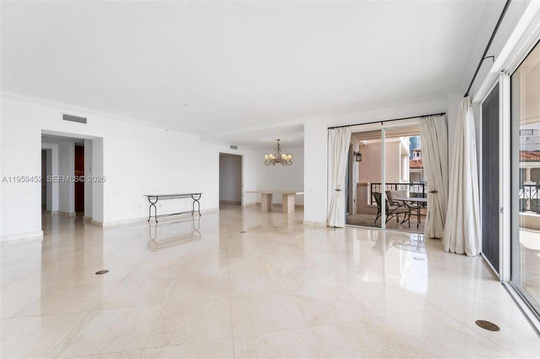 En Venta: $7,800,000 (3 camas, 3 baños, 2671 Pies cuadrados)