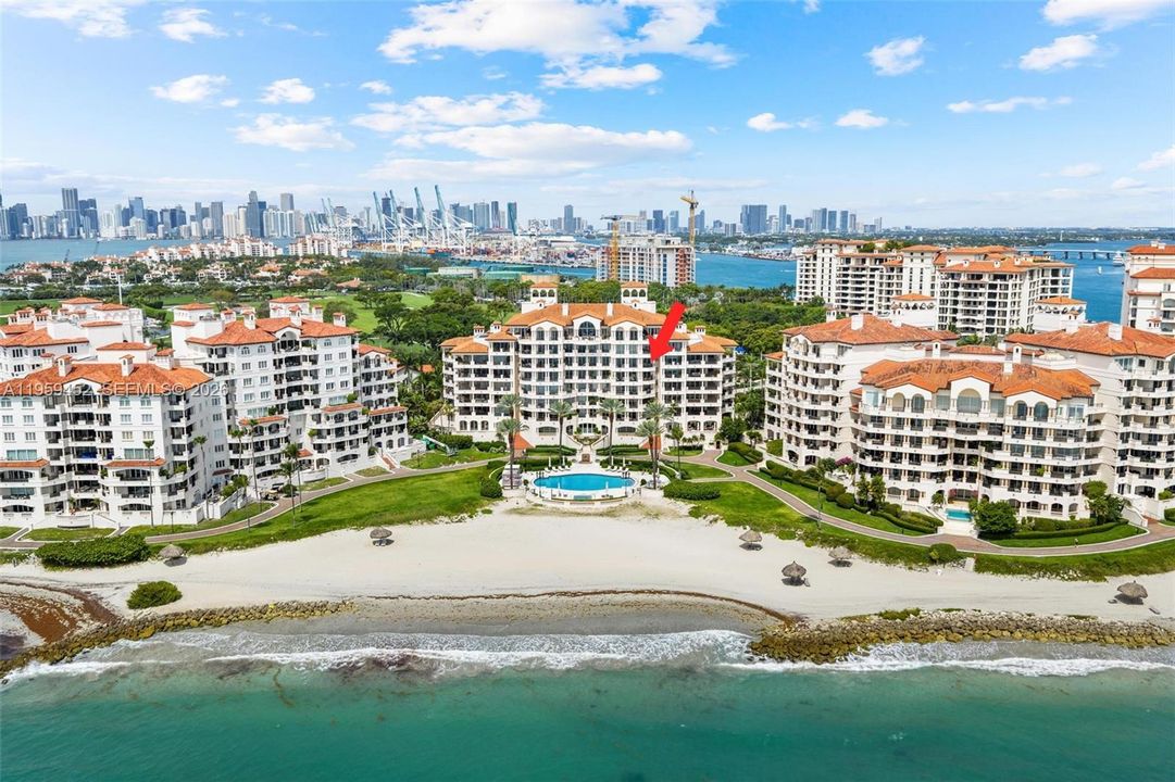 En Venta: $7,800,000 (3 camas, 3 baños, 2671 Pies cuadrados)