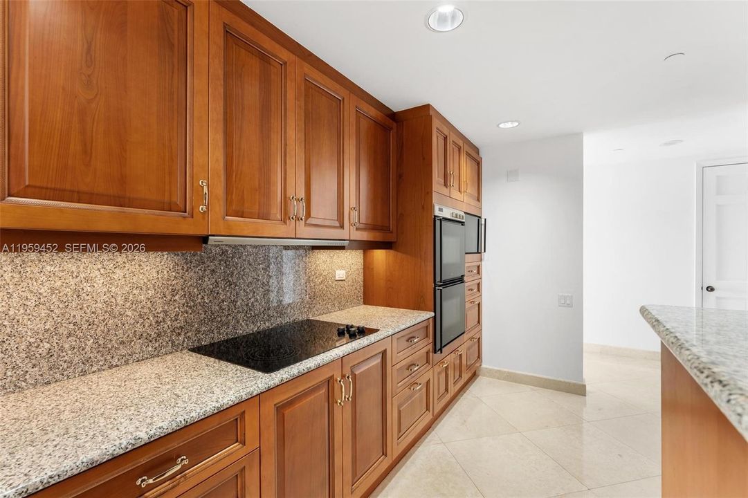 En Venta: $7,800,000 (3 camas, 3 baños, 2671 Pies cuadrados)