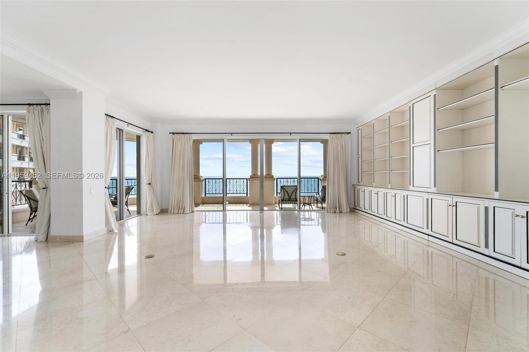 En Venta: $7,800,000 (3 camas, 3 baños, 2671 Pies cuadrados)