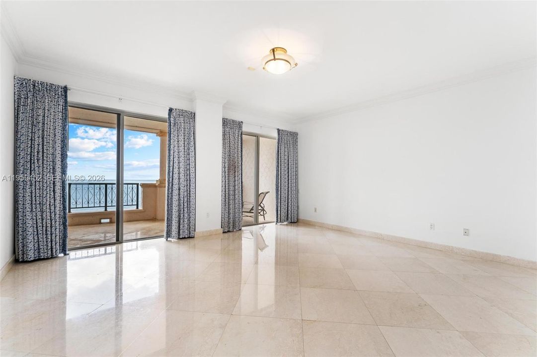 En Venta: $7,800,000 (3 camas, 3 baños, 2671 Pies cuadrados)