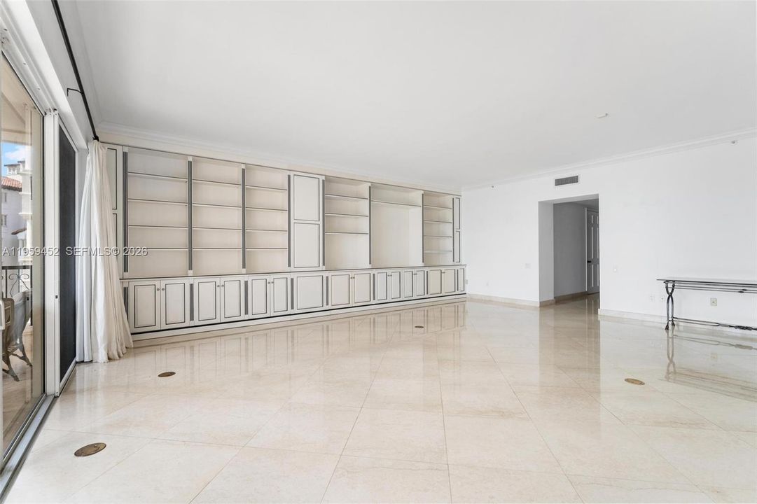 En Venta: $7,800,000 (3 camas, 3 baños, 2671 Pies cuadrados)