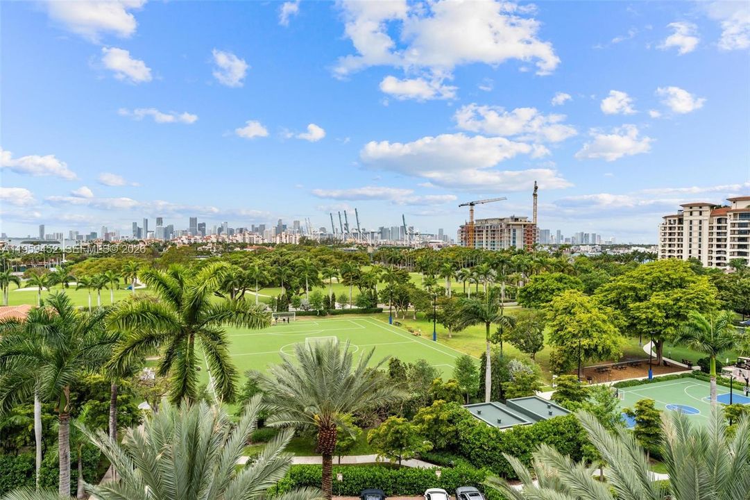 En Venta: $7,800,000 (3 camas, 3 baños, 2671 Pies cuadrados)