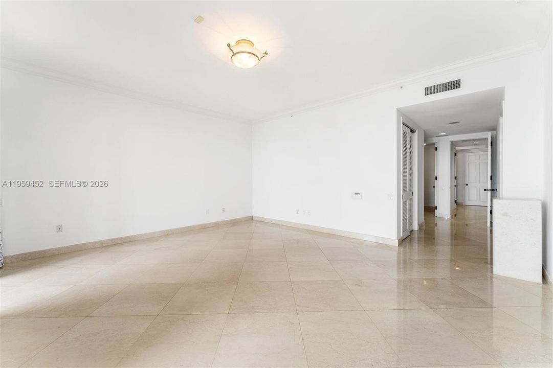En Venta: $7,800,000 (3 camas, 3 baños, 2671 Pies cuadrados)
