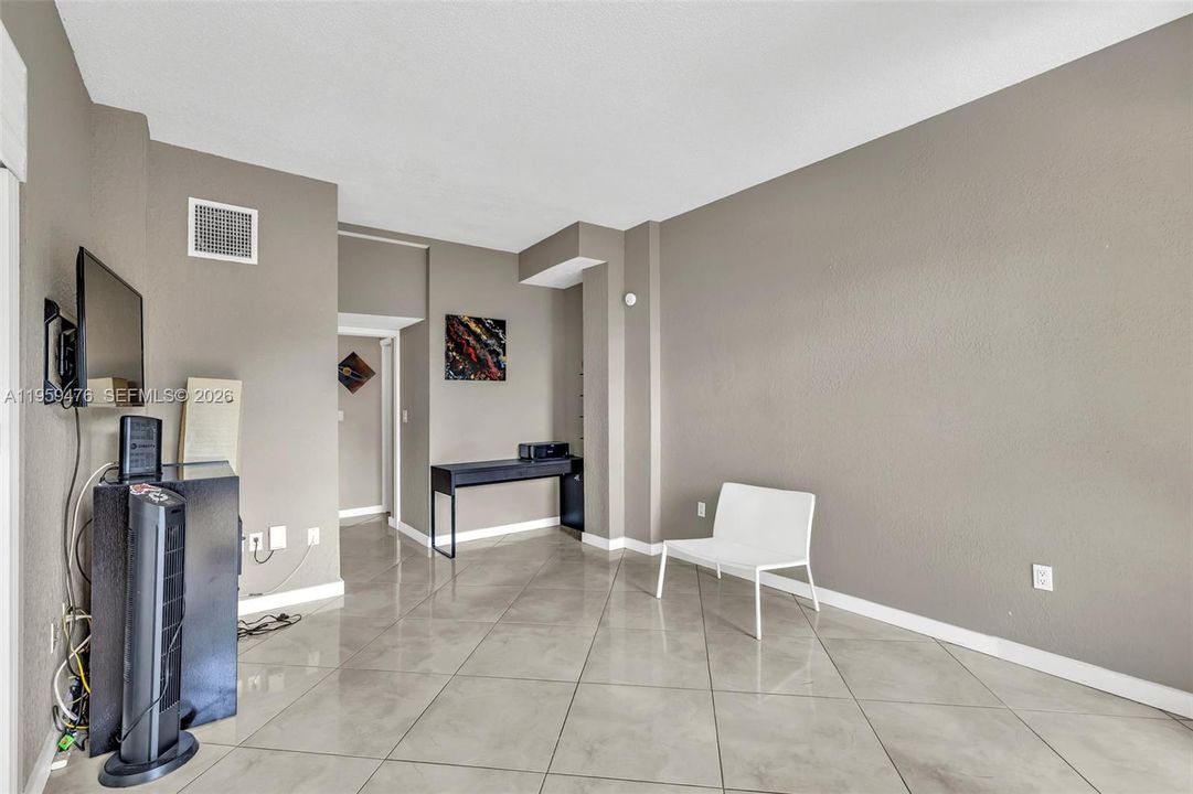 En Venta: $140,000 (1 camas, 1 baños, 670 Pies cuadrados)