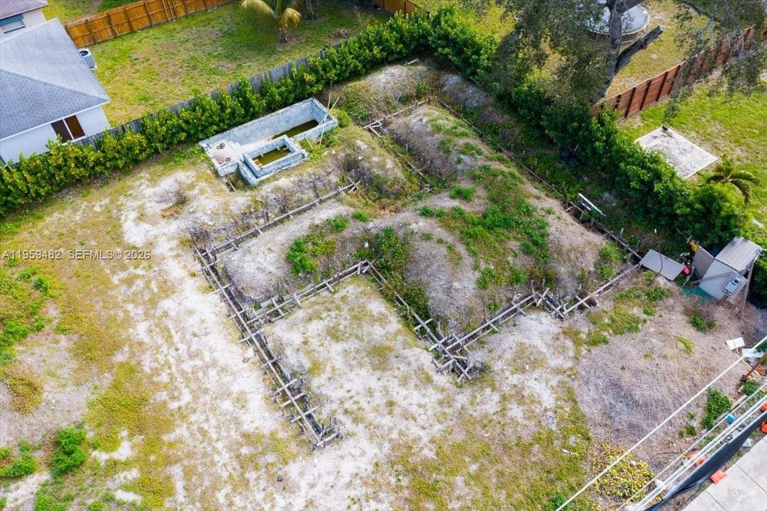 待售: $274,995 (0.15 acres)