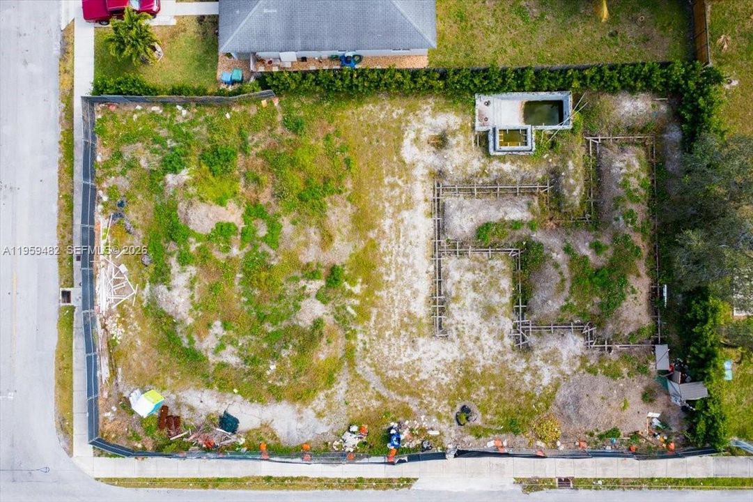 待售: $274,995 (0.15 acres)