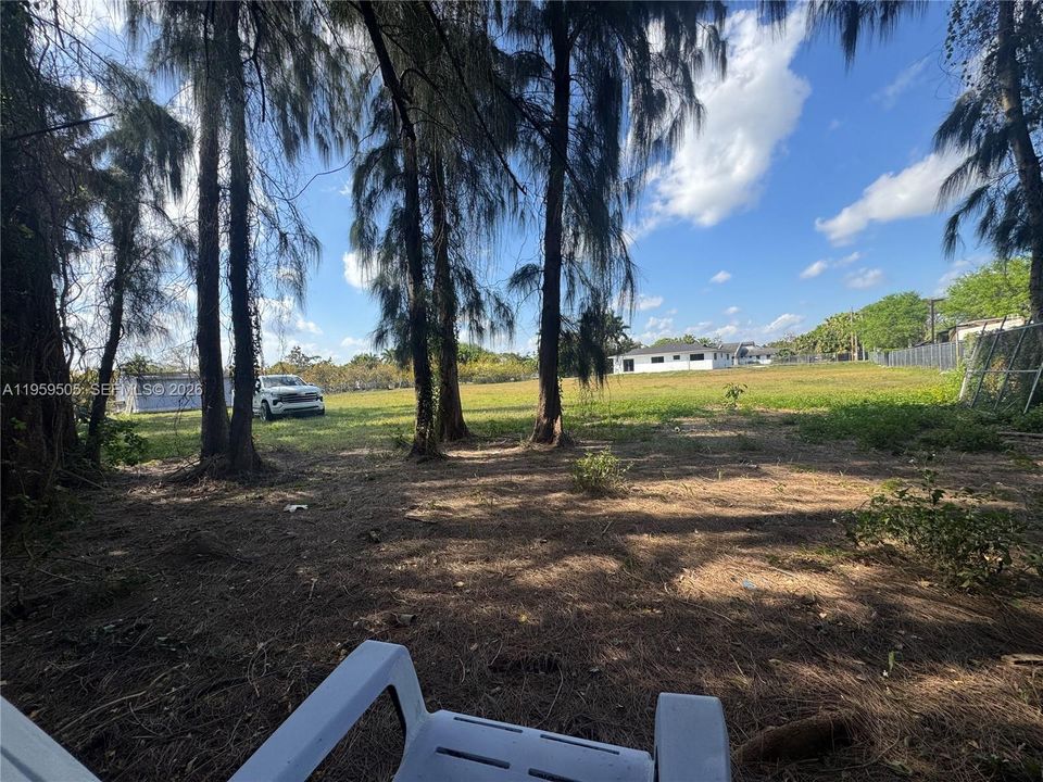Activo con contrato: $949,000 (4 camas, 3 baños, 2111 Pies cuadrados)