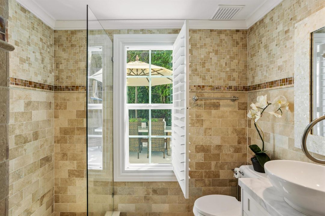GUEST_BATH_TWO