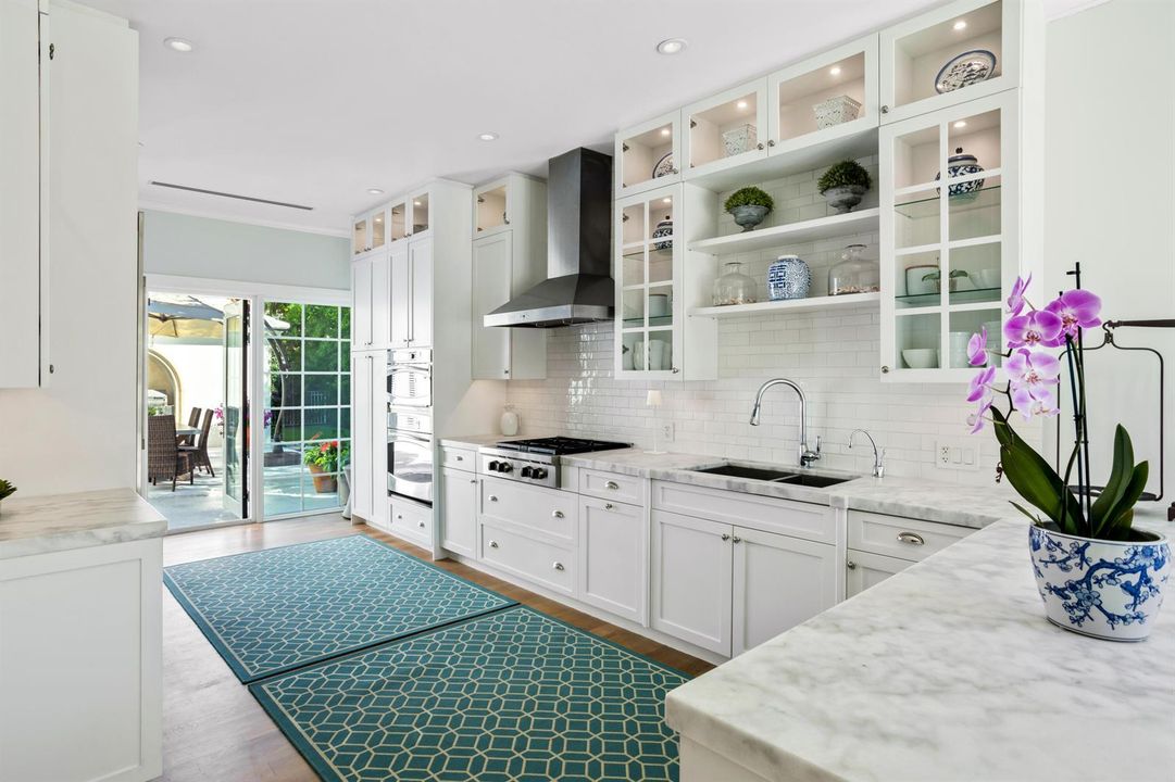 KITCHEN_LEFT_ANGLE