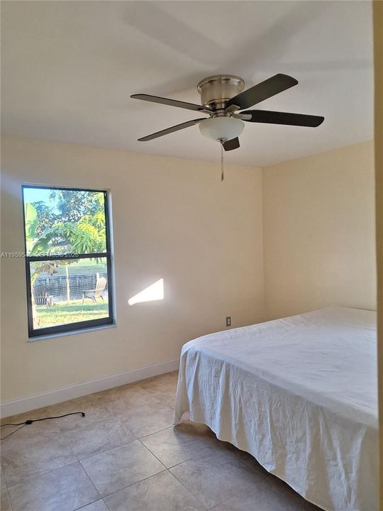 En Venta: $325,000 (3 camas, 2 baños, 0 Pies cuadrados)