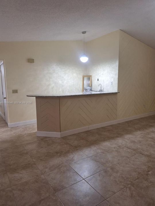 En Venta: $325,000 (3 camas, 2 baños, 0 Pies cuadrados)