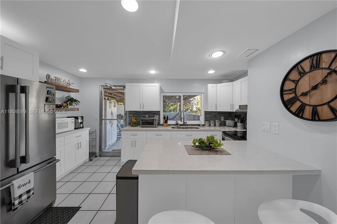 待售: $1,200,000 (0 贝兹, 0 浴室, 3156 平方英尺)