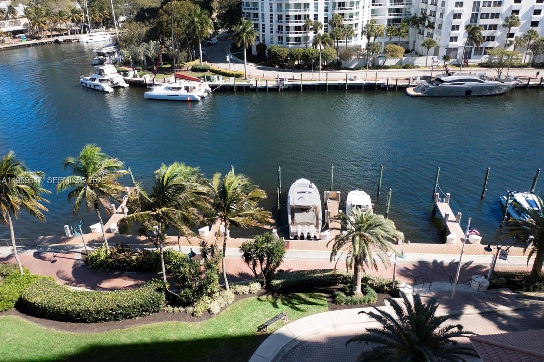 For Sale: $1,349,000 (2 beds, 2 baths, 1911 Square Feet)