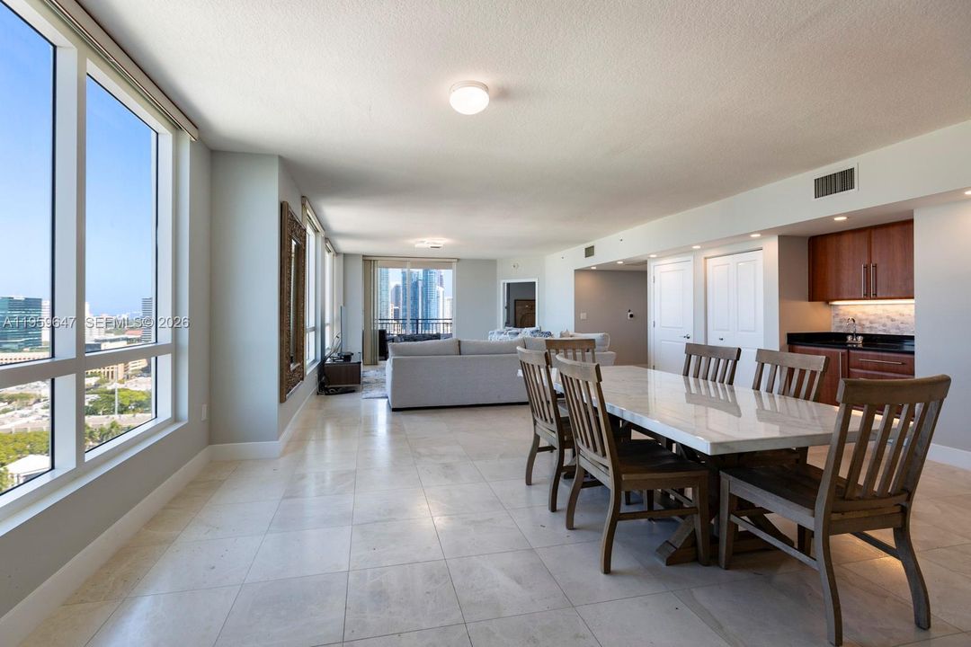 For Sale: $1,349,000 (2 beds, 2 baths, 1911 Square Feet)