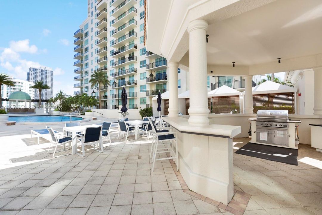 For Sale: $1,349,000 (2 beds, 2 baths, 1911 Square Feet)