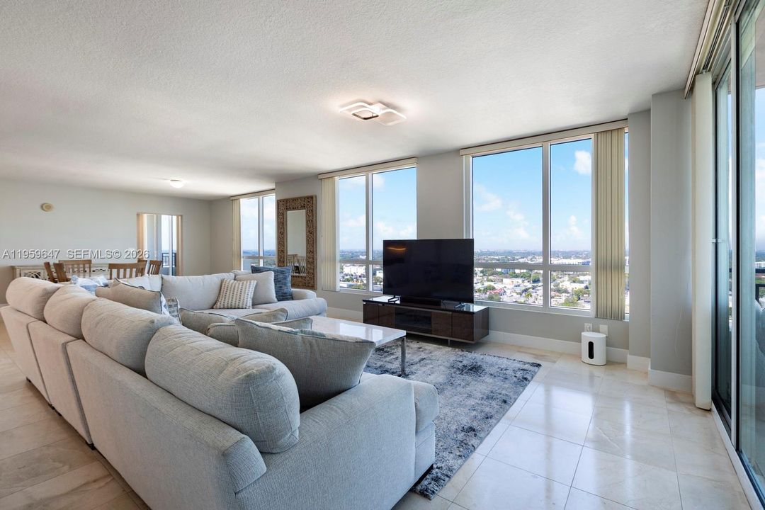 For Sale: $1,349,000 (2 beds, 2 baths, 1911 Square Feet)