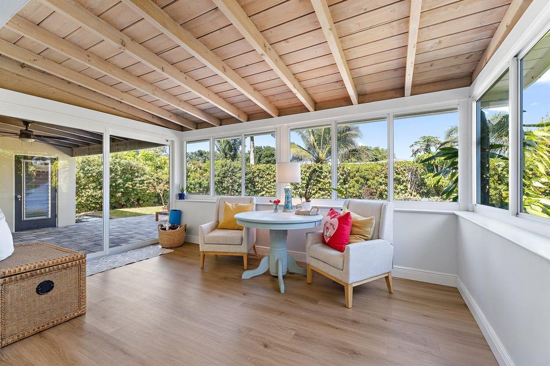 050-1401NLakeCt-WestPalmBeach-SMALL