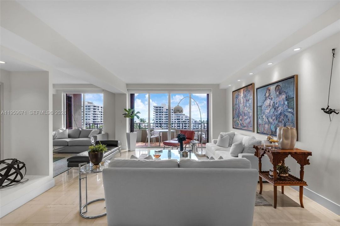 待售: $2,250,000 (3 贝兹, 3 浴室, 2013 平方英尺)