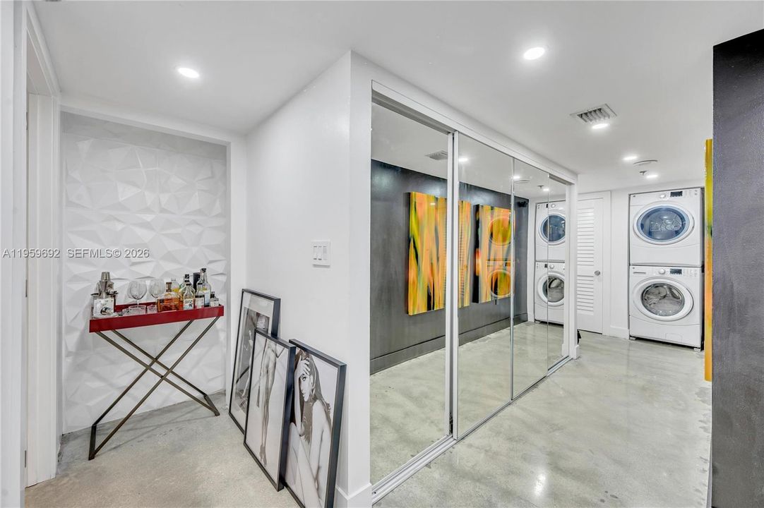 For Sale: $340,000 (0 beds, 1 baths, 540 Square Feet)