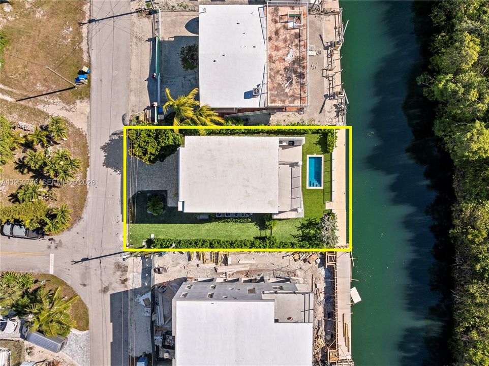 For Sale: $2,849,000 (4 beds, 4 baths, 2938 Square Feet)