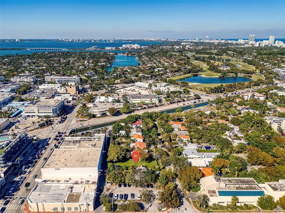 На продажу: $2,350,000 (7,500.00 acres)