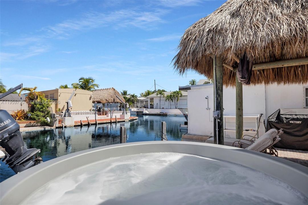 Recently Sold: $745,000 (2 beds, 1 baths, 648 Square Feet)