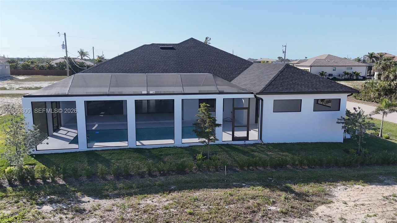 На продажу: $750,000 (4 спален, 3 ванн, 2214 Квадратных фут)