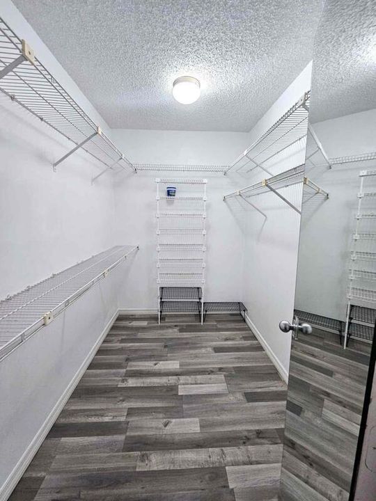 Recently Rented: $2,500 (2 beds, 2 baths, 1591 Square Feet)
