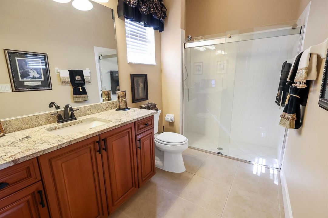 BT9A2430