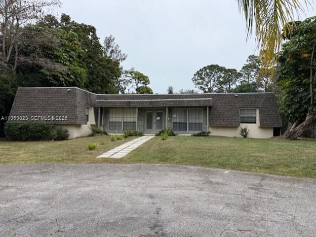 Vendido Recientemente: $349,900 (5 camas, 2 baños, 2456 Pies cuadrados)