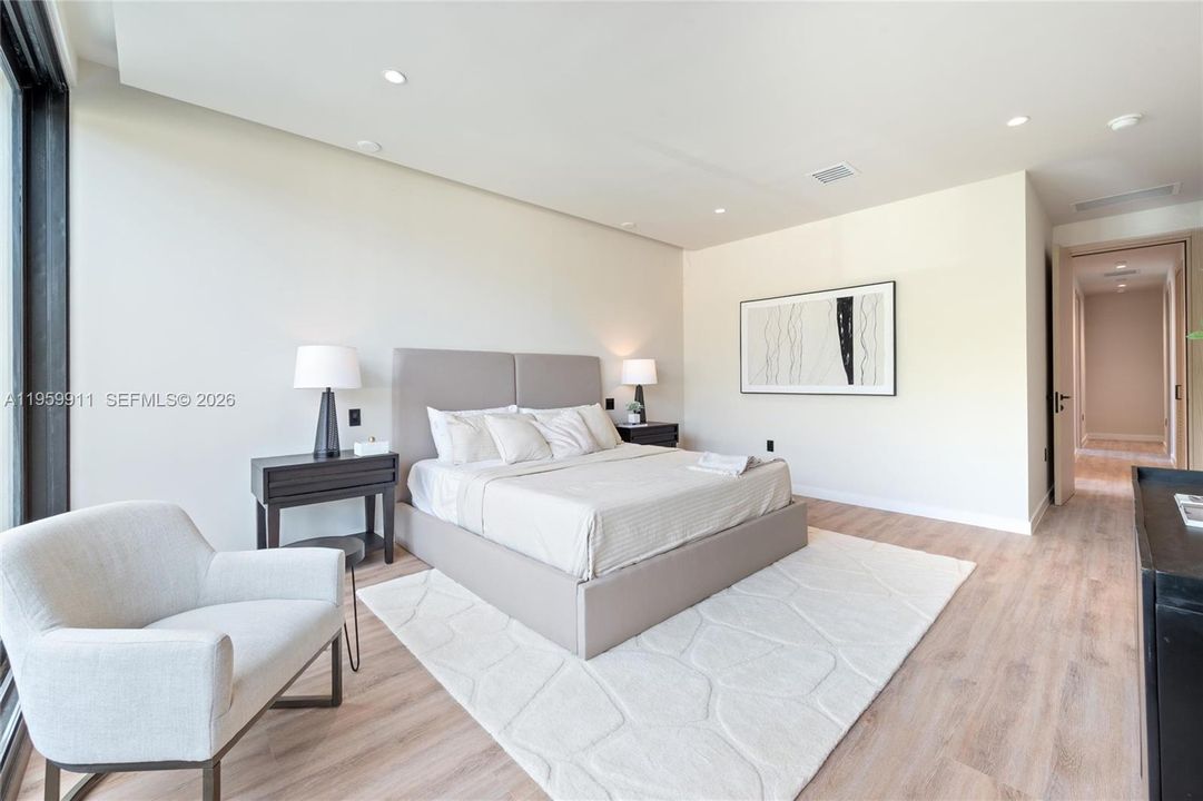 For Sale: $1,649,000 (4 beds, 4 baths, 2265 Square Feet)
