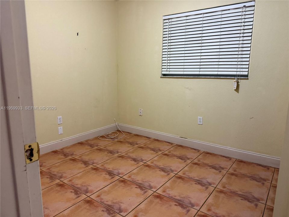 Recently Sold: $1,199,000 (3 beds, 2 baths, 1804 Square Feet)
