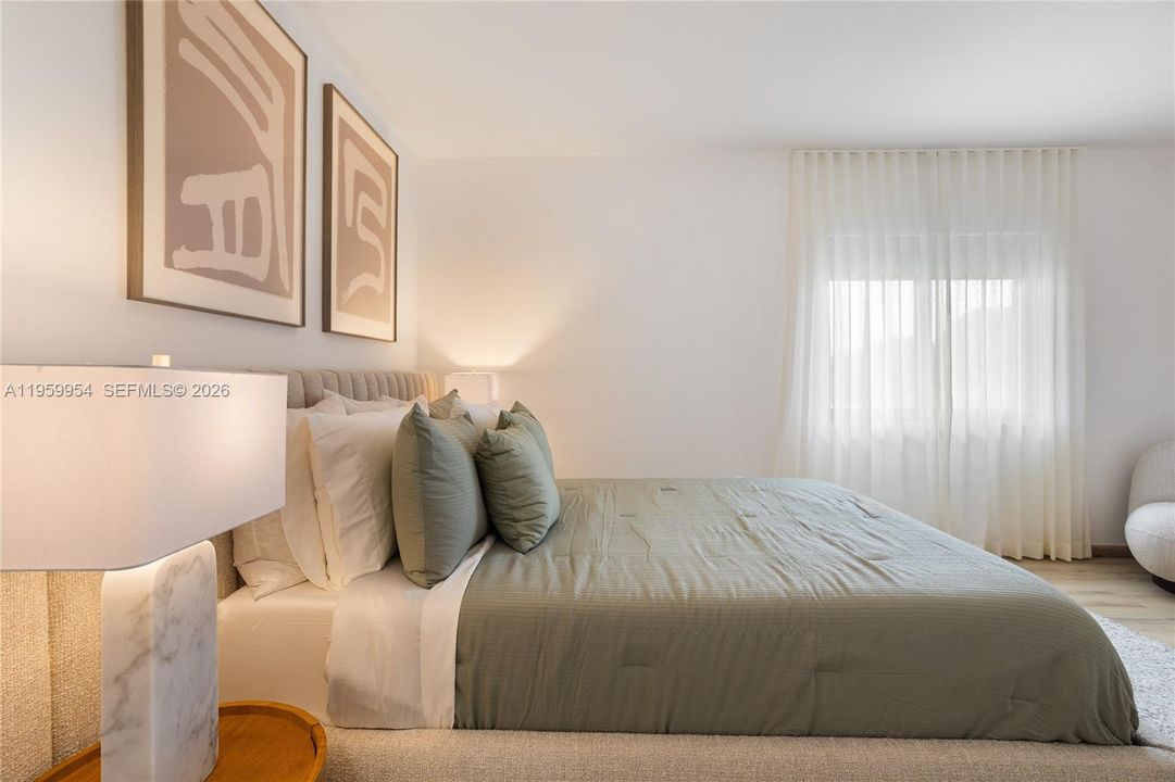 Activo con contrato: $479,900 (4 camas, 3 baños, 1736 Pies cuadrados)