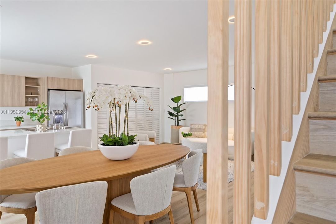 Activo con contrato: $479,900 (4 camas, 3 baños, 1736 Pies cuadrados)